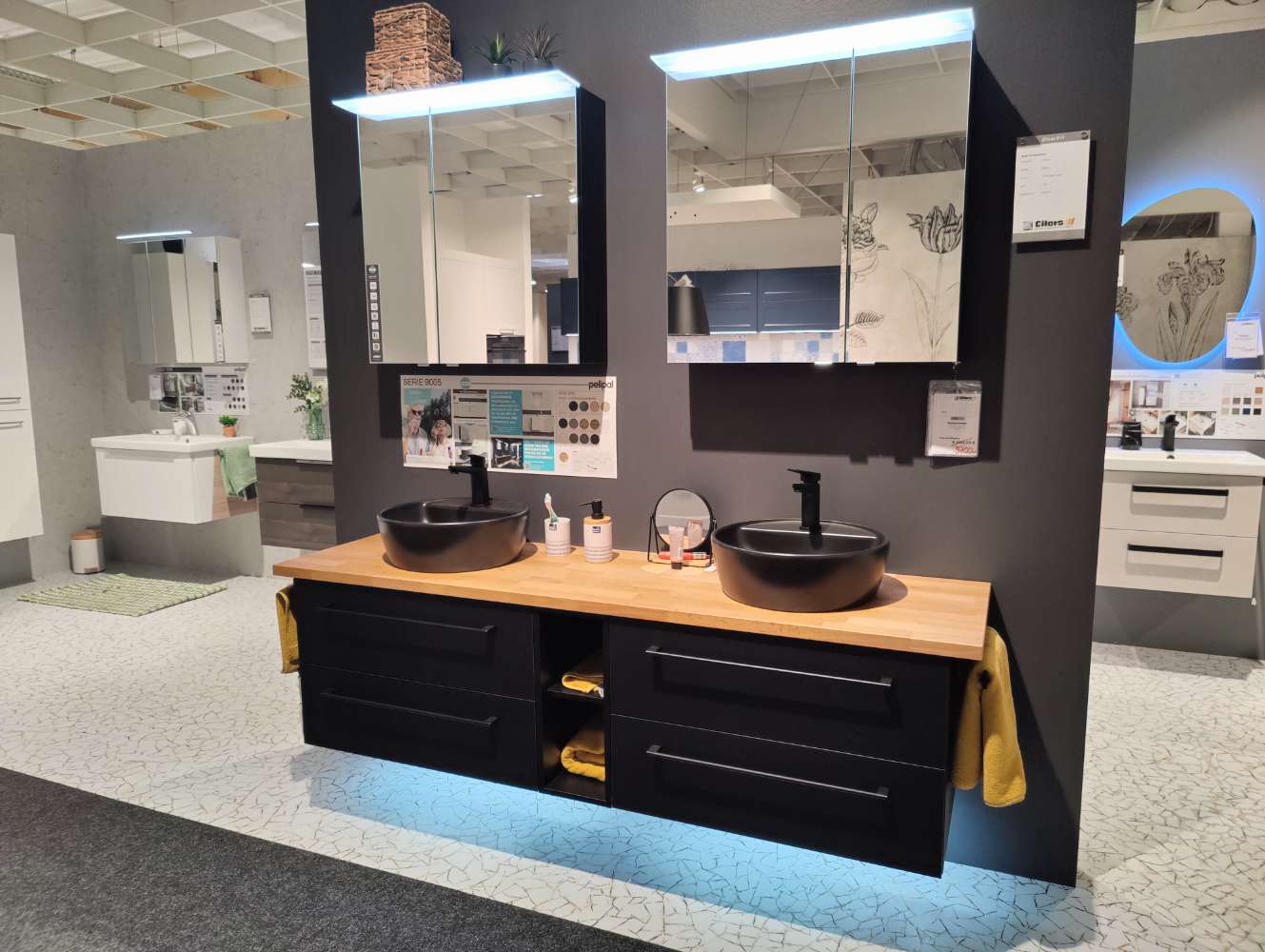 Badezimmer – PELIPAL – Ausstellungsstück