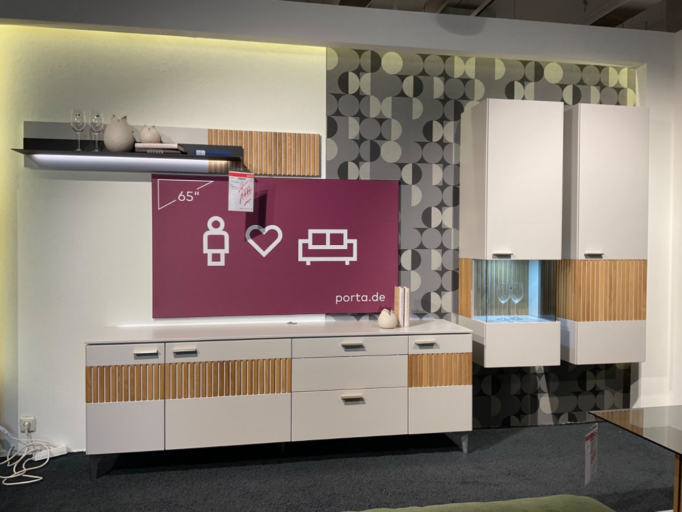 Wohnwand ohne Zubehör