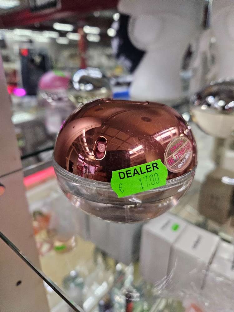 Vorschaubild drei - Drogerie Artikel Beautyprodukte Restposten Körperpflege ab 10€ (131225)…