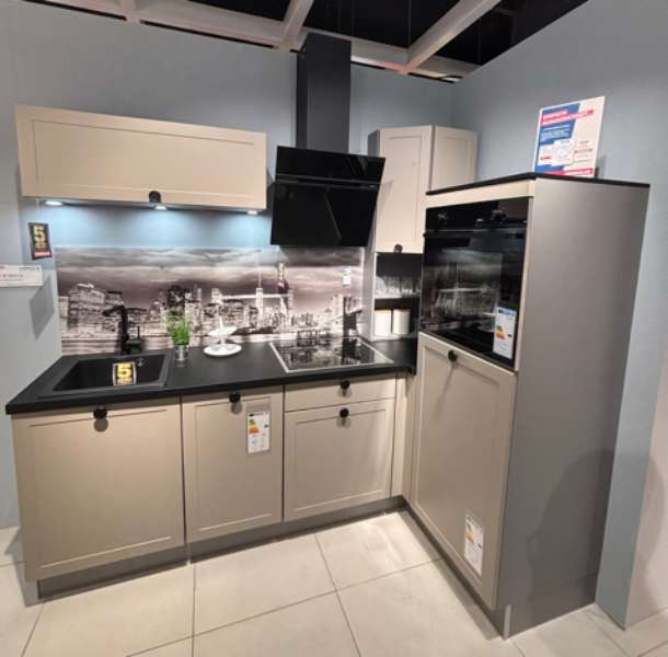 Einbauküche Impuls abholbereit ab KW 10 / 2026