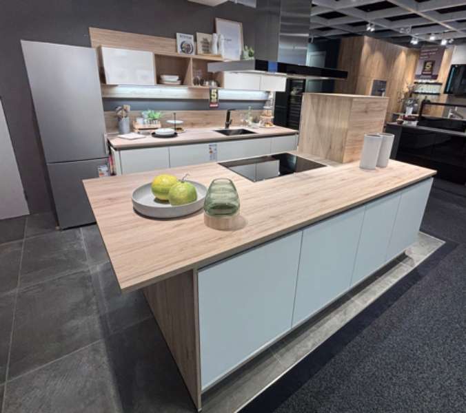 Einbauküche Burger abholbereit ab KW 22 / 2026