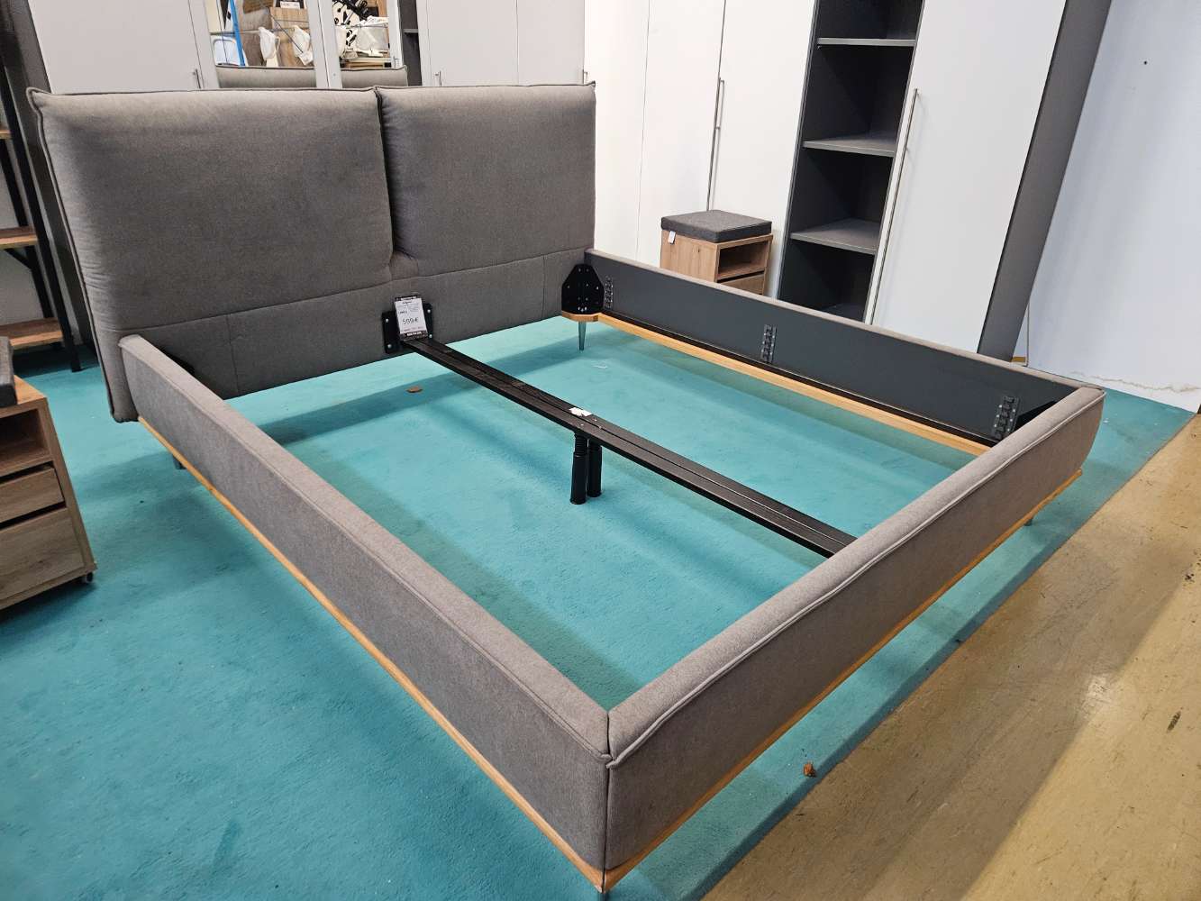Bettgestell Massivholz Grau statt 1299€