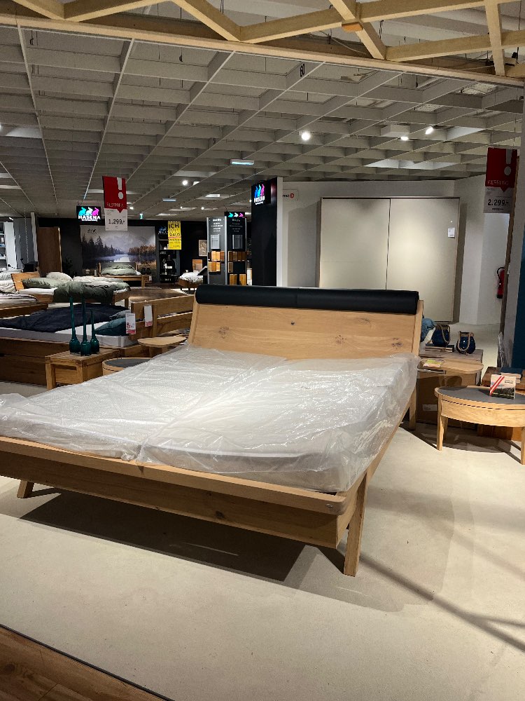 DOPPELBETT INKL. NACHTKÄSTCHEN 180cm x 200cm XXXLutz Würselen