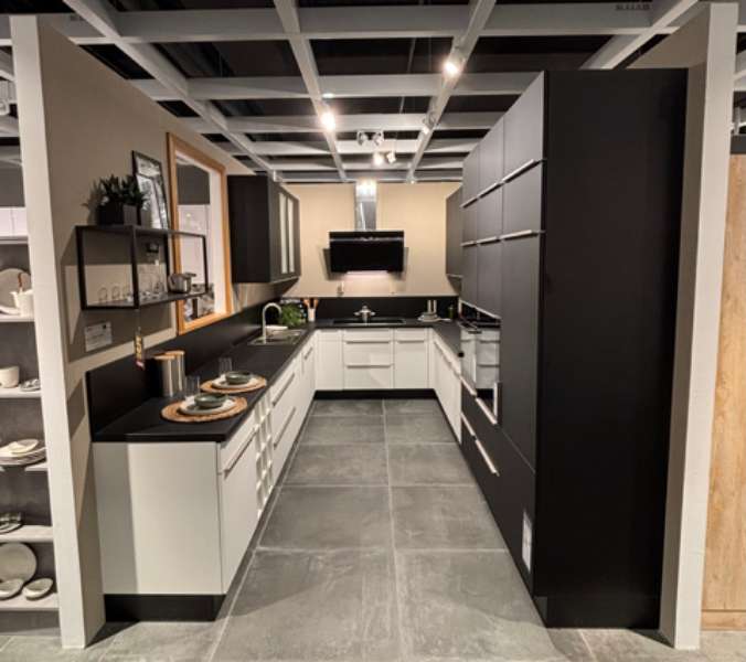 Einbauküche Burger, abholbereit ab KW 22 / 2026