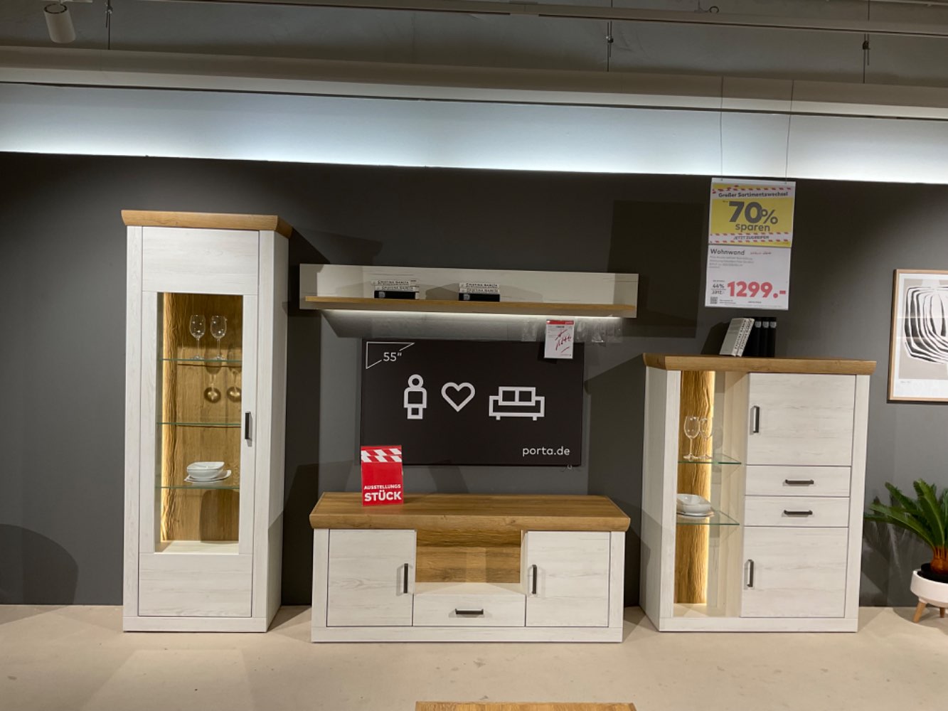 Wohnwand inkl. Zubehör