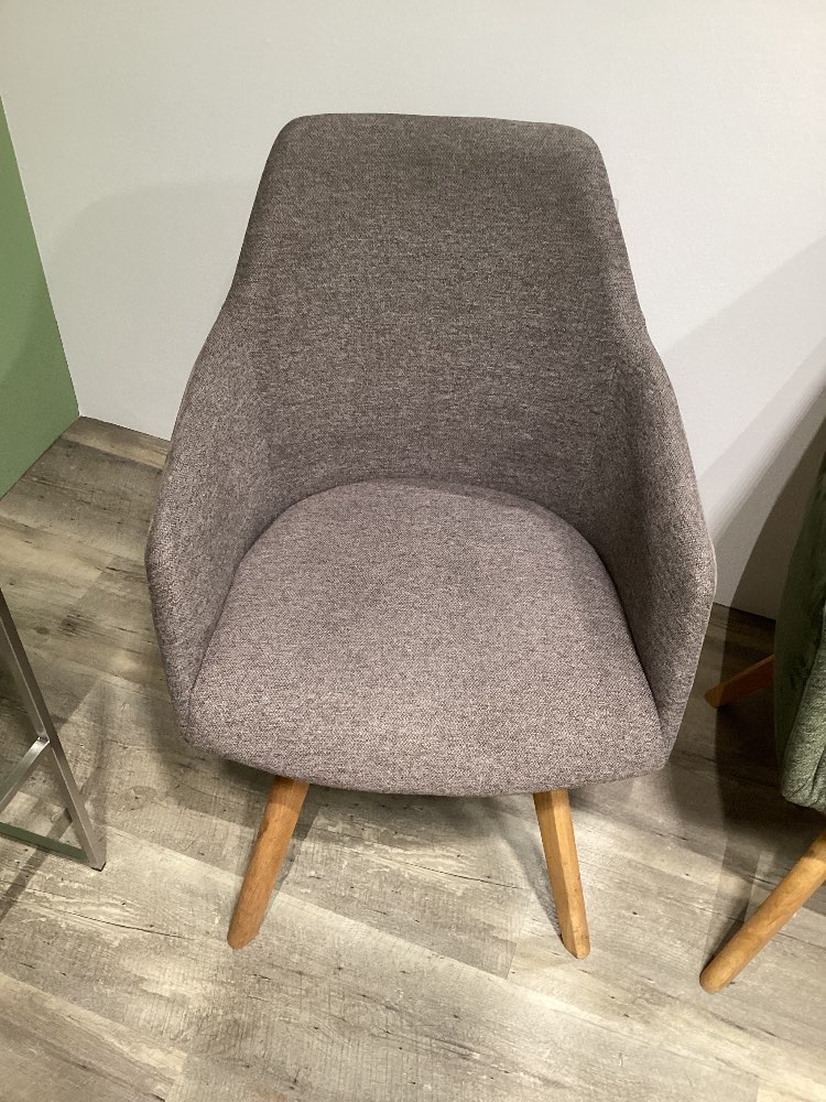 Vierfuß Polsterstuhl