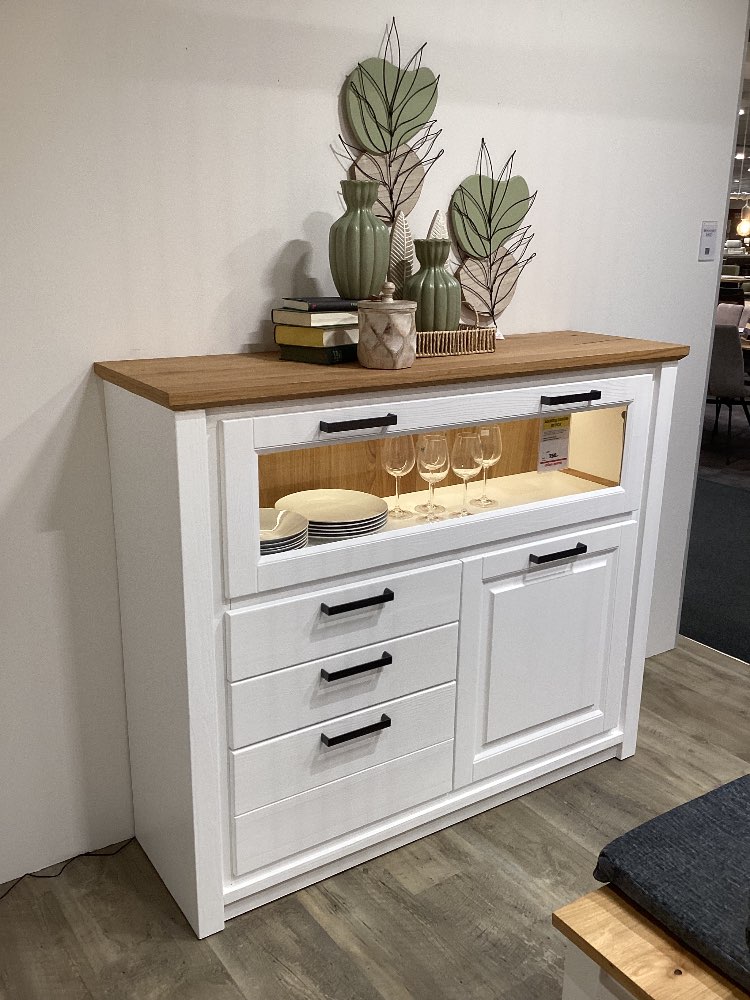 Sideboard