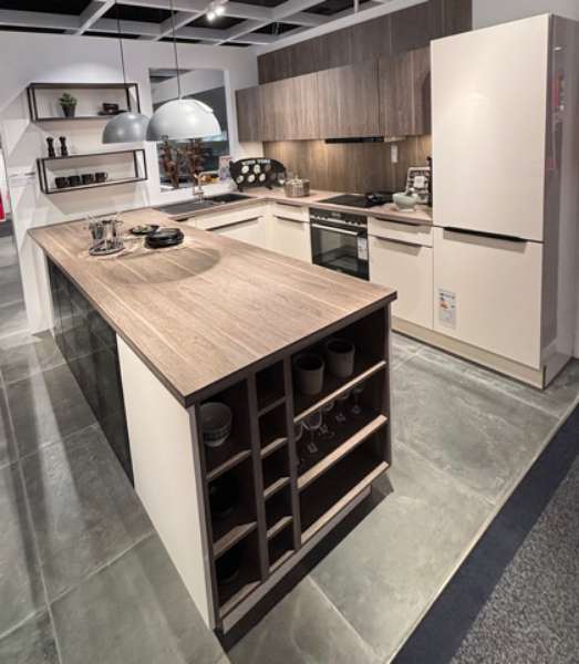 Einbauküche Nolte, abholbereit ab KW / 16