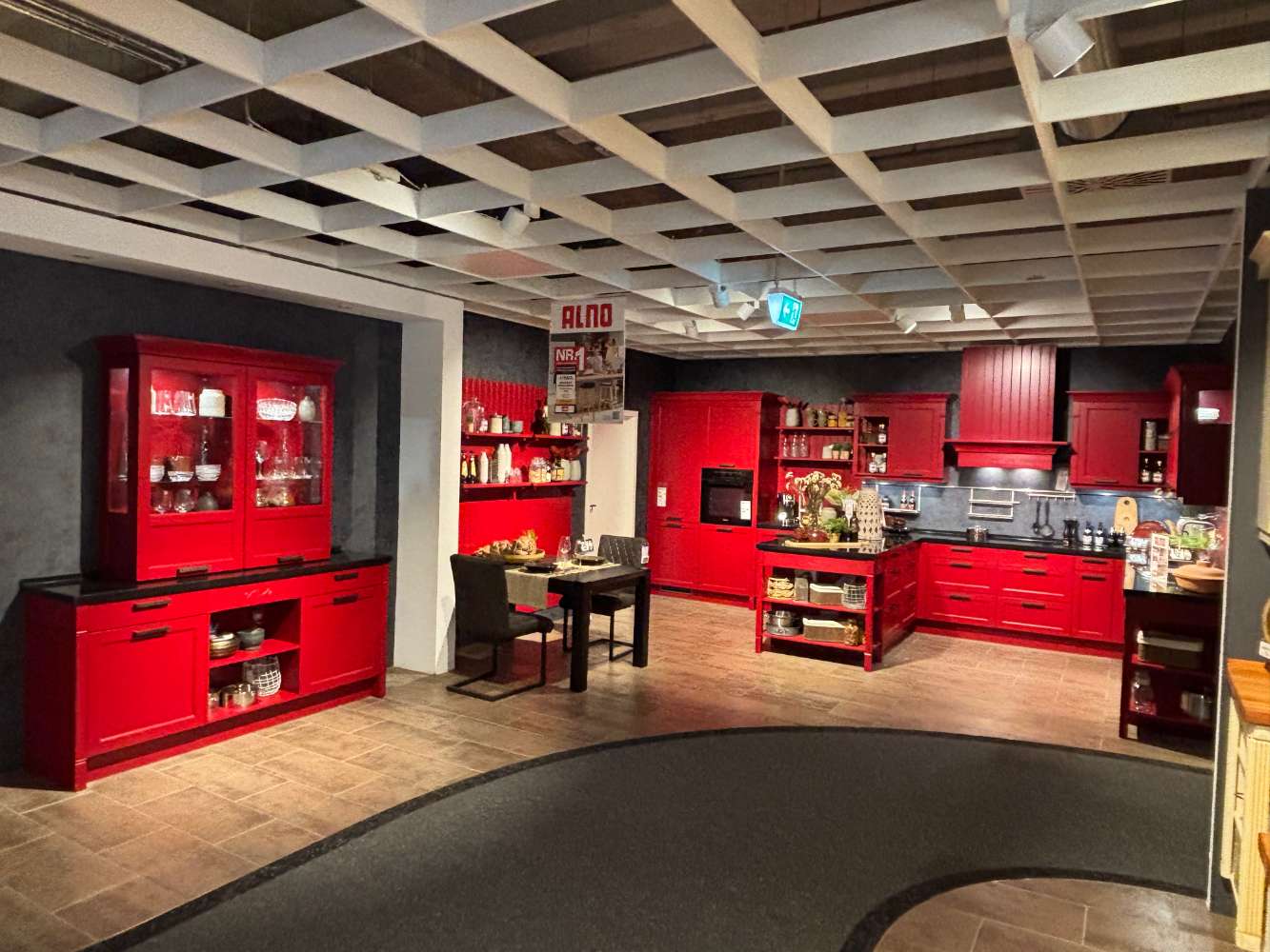 Einbauküche Alno9000 Karminrot Esche inkl. Geräte