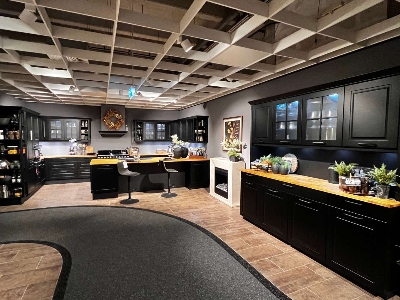 Einbauküche Nobilia Sylt Schwarz inkl. Geräte