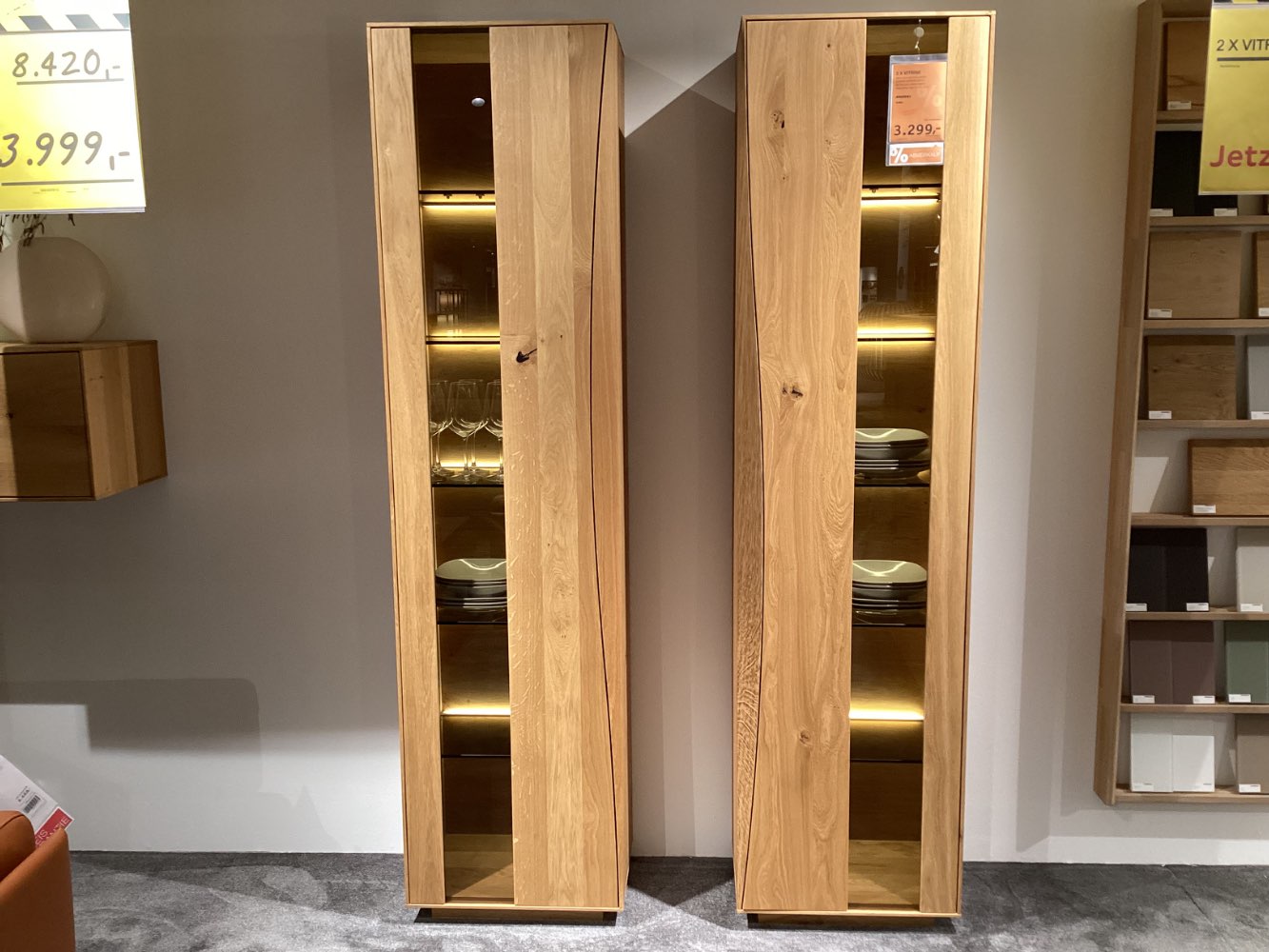 Möbel, ANREI, Vitrine, Puro Wave, 50x194x35, Asteiche