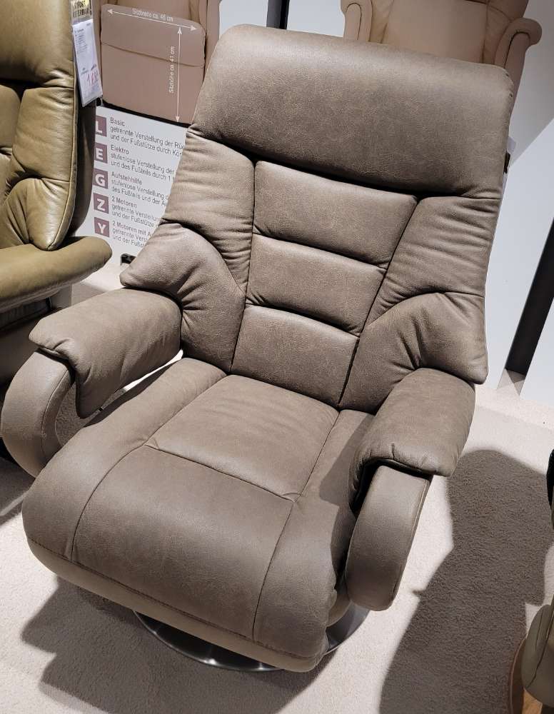 Relaxsessel mit manueller Relaxfunktion