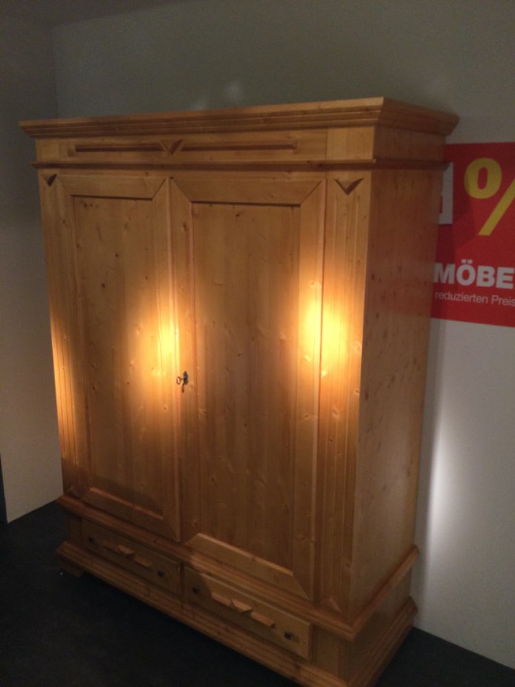 Drehtürenschrank Toskana S