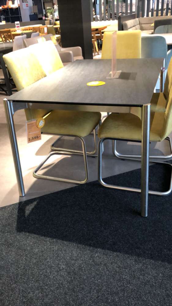 Möbel, Esstisch Venjakob, XXXLutz