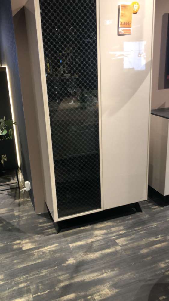 Möbel, Vitrine Joop Gloss curves, XXXLutz