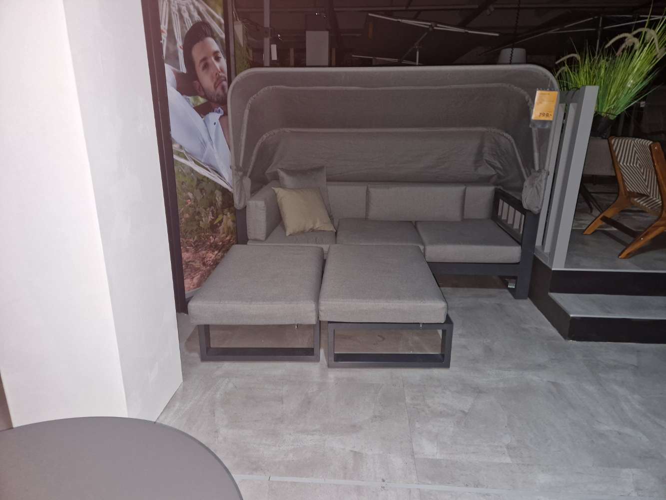 Möbel-Loungesofa-Stoff grau-XXXLutz