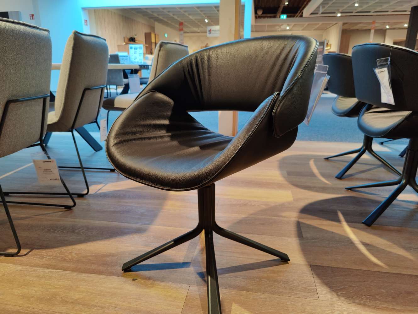 Schalenstuhl – Schalensessel – WIMMER – mit Drehfunktion