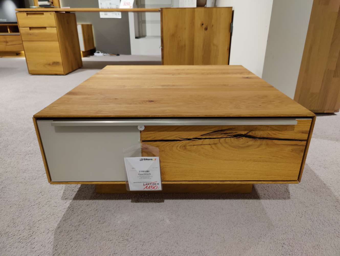 Couchtisch – Interliving 2020 – Asteiche Massiv – Wohnzimmertisch