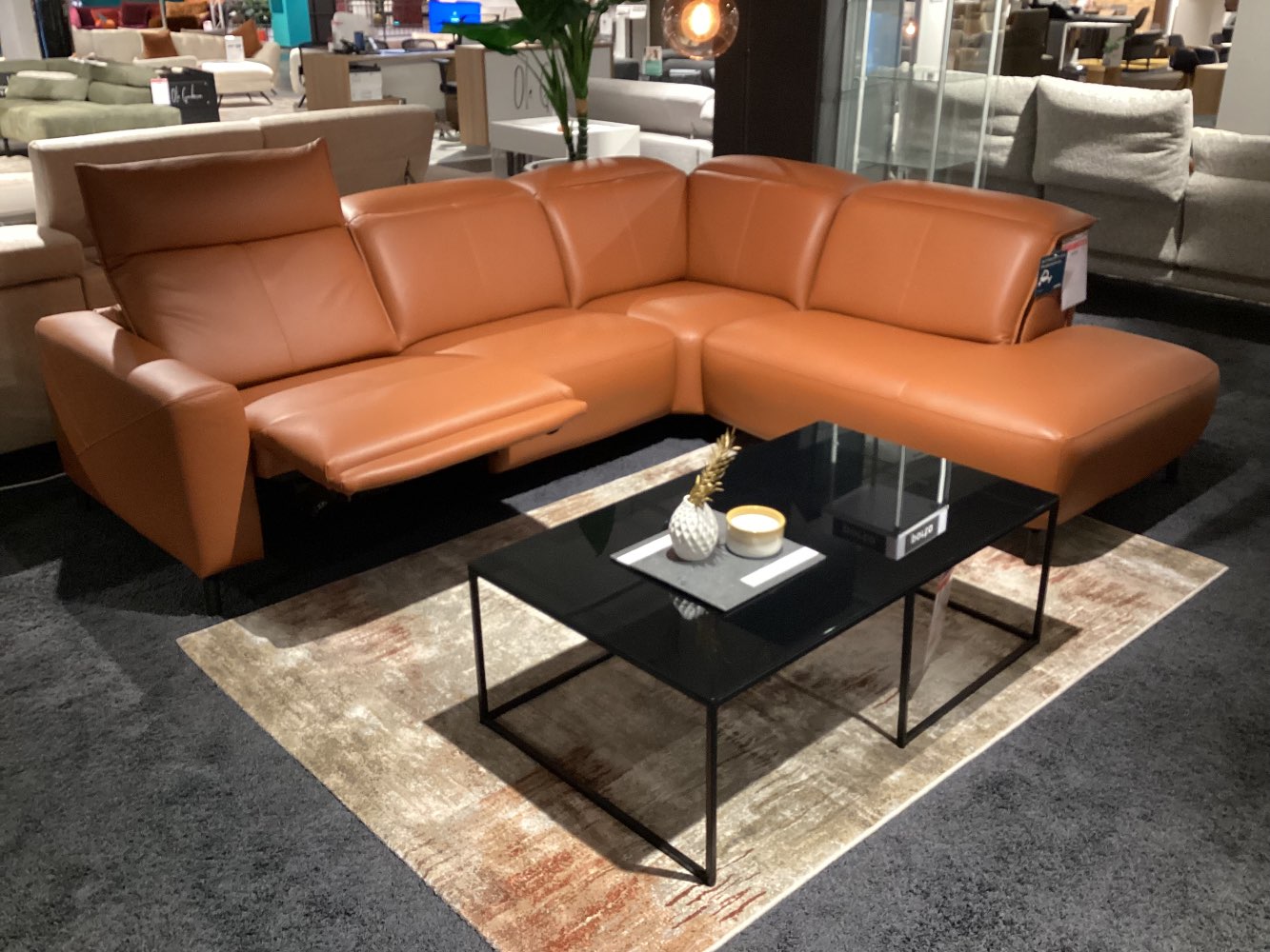 Garnitur „Sallin“, Orig. ROM, Relaxfkt. mit Sitzabsenkung, Leder