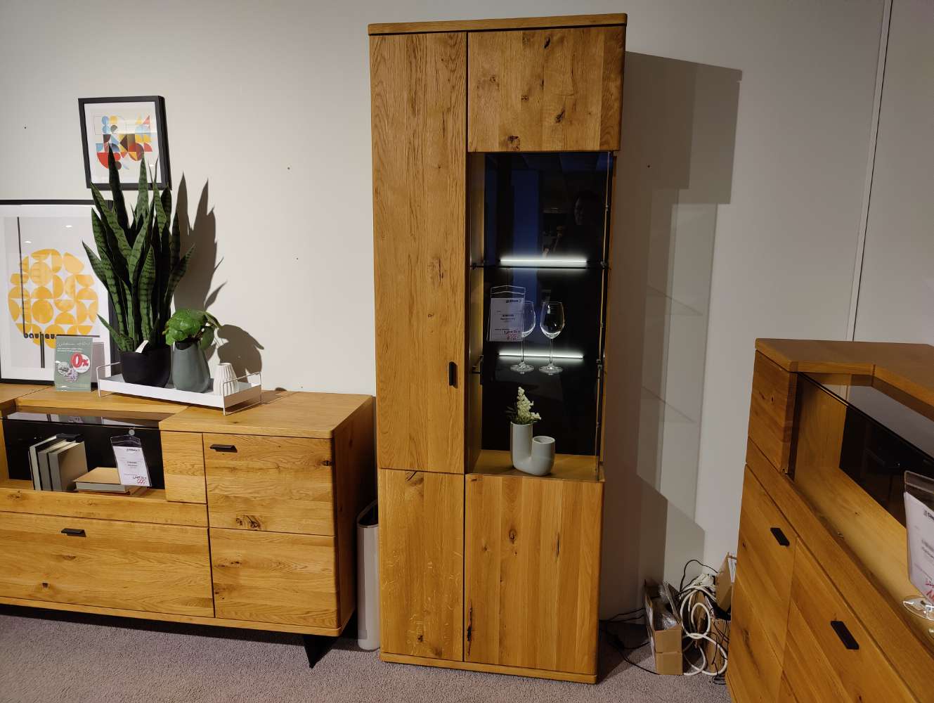 Kombivitrine – Wildeiche – inkl. Beleuchtung