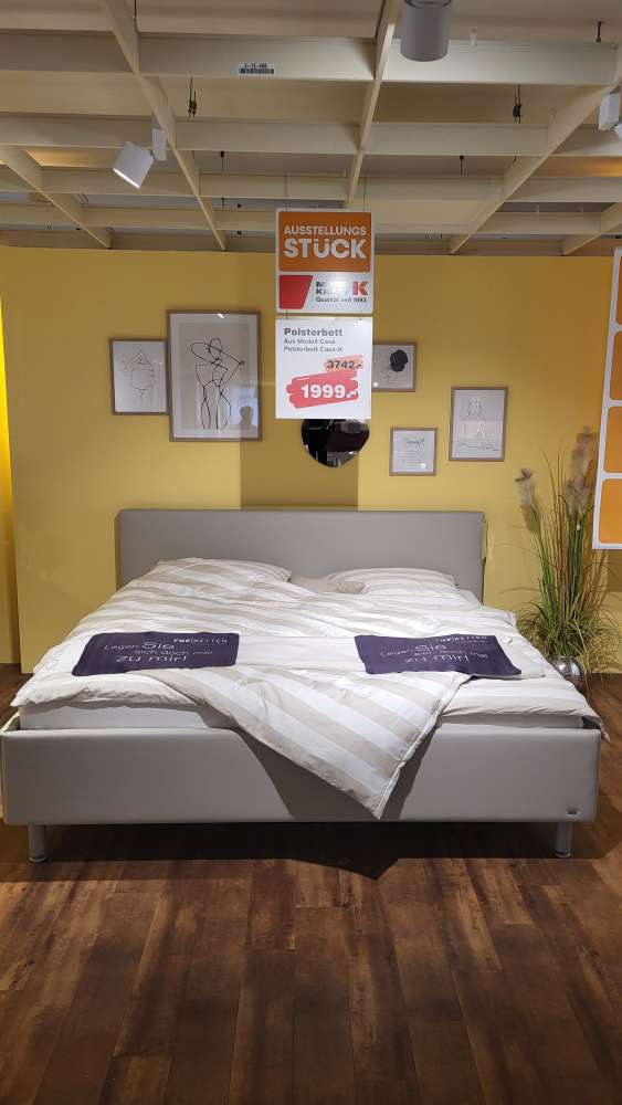 Polsterbett