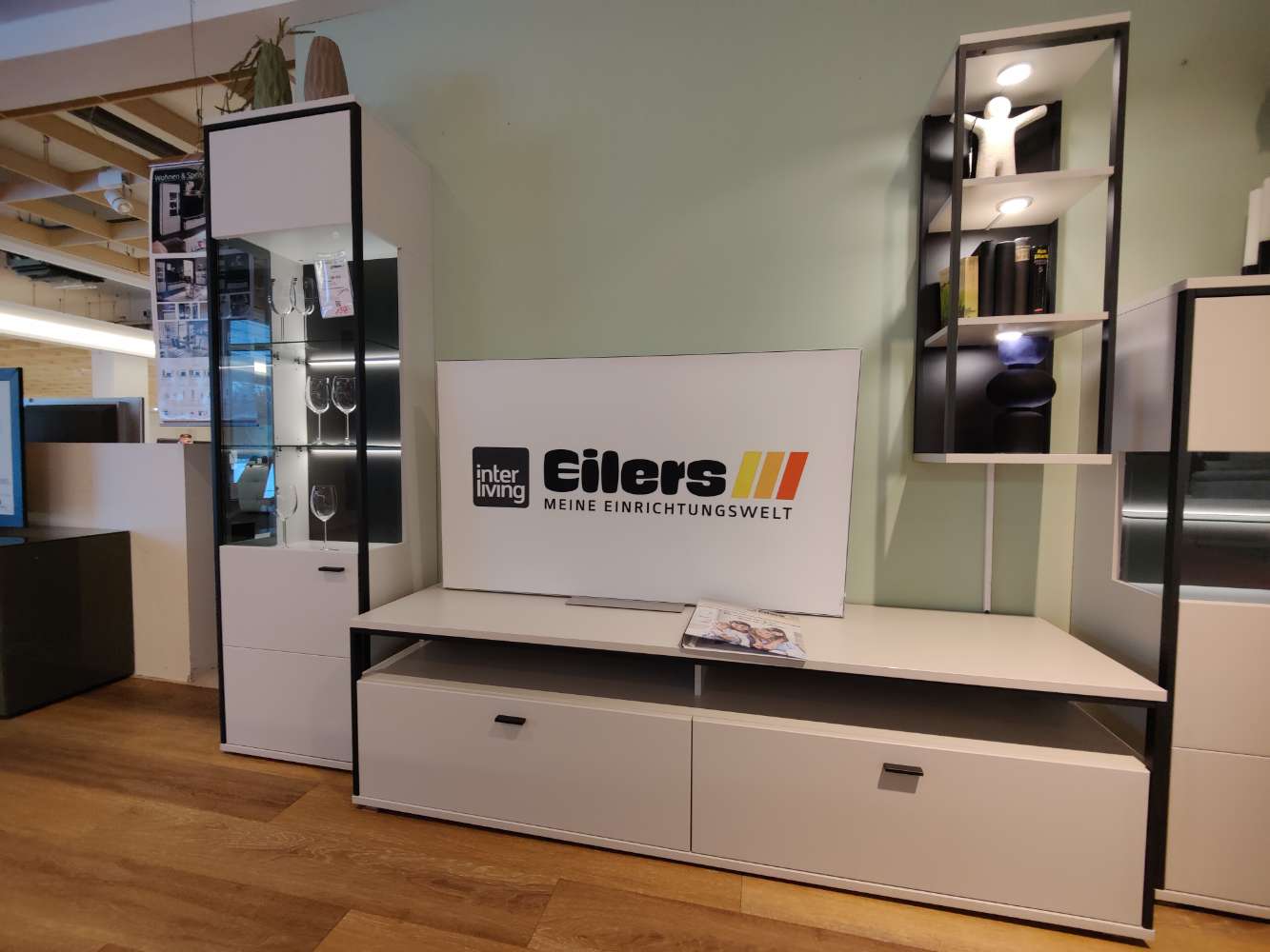 Wohnwand – inkl. Beleuchtung – weiß – Wohnkombination