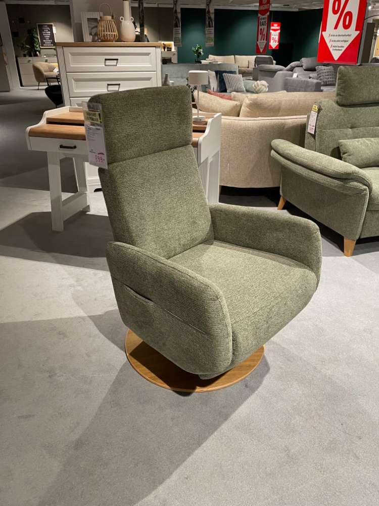 TV-Sessel mit manueller Relaxfunktion