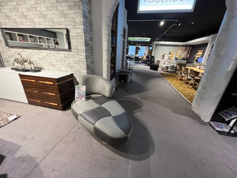 Leolux Chaiselongue/ Longchair Kikko