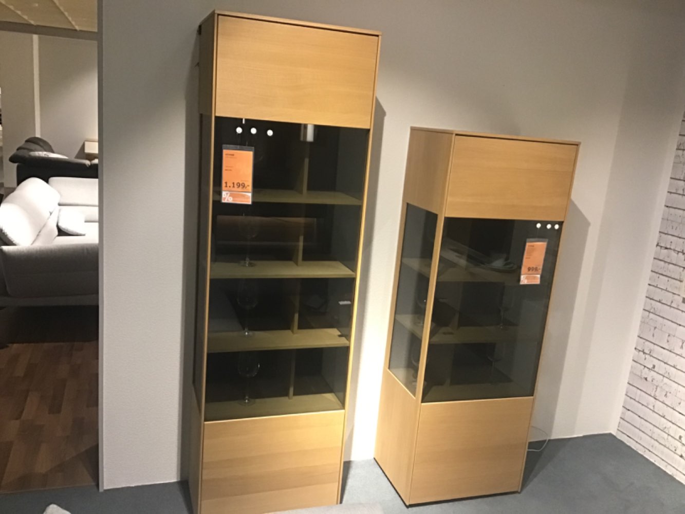 Möbel, Schränke, Vitrinen