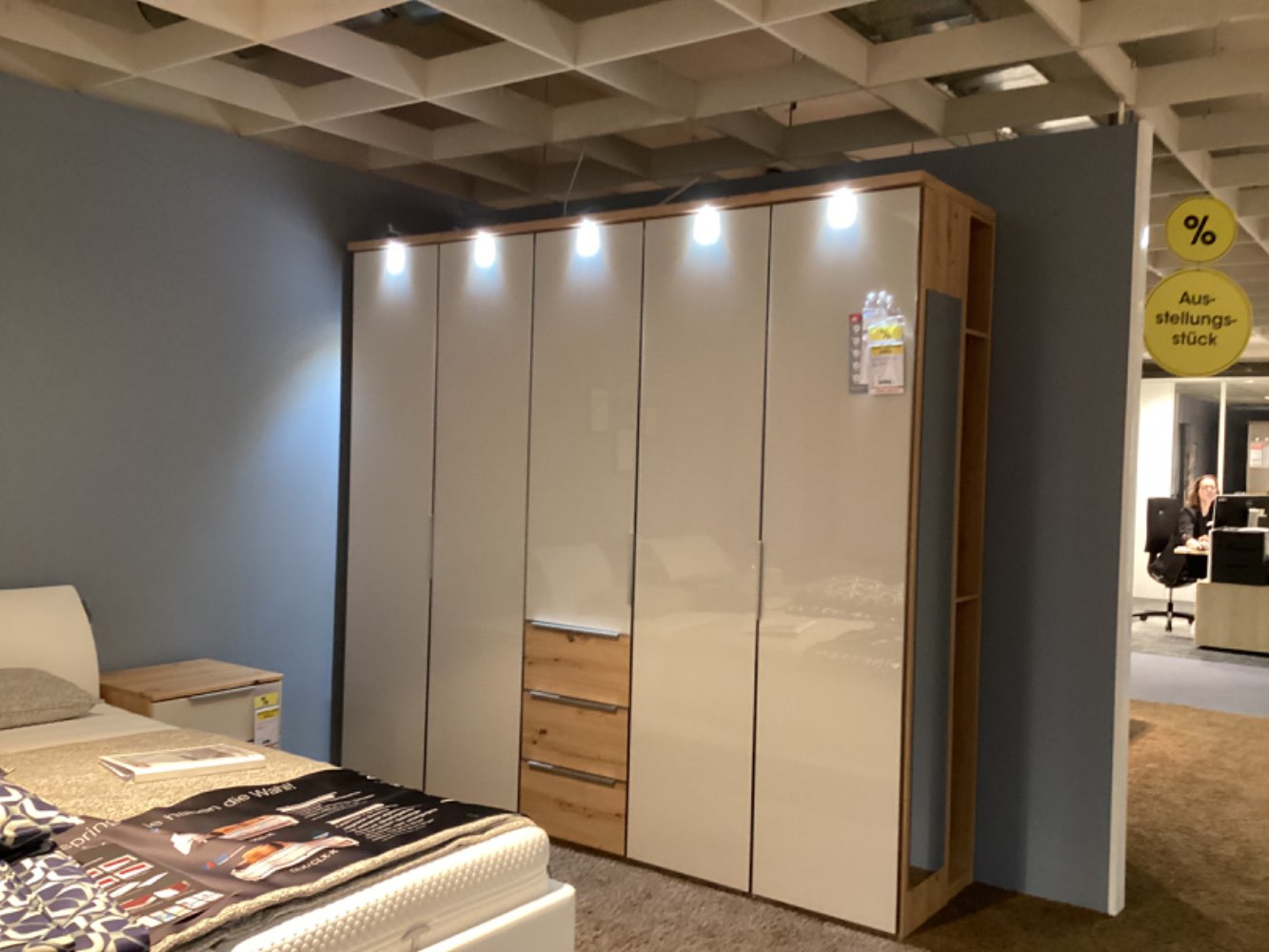 Drehtürenschrank Multiplan 110