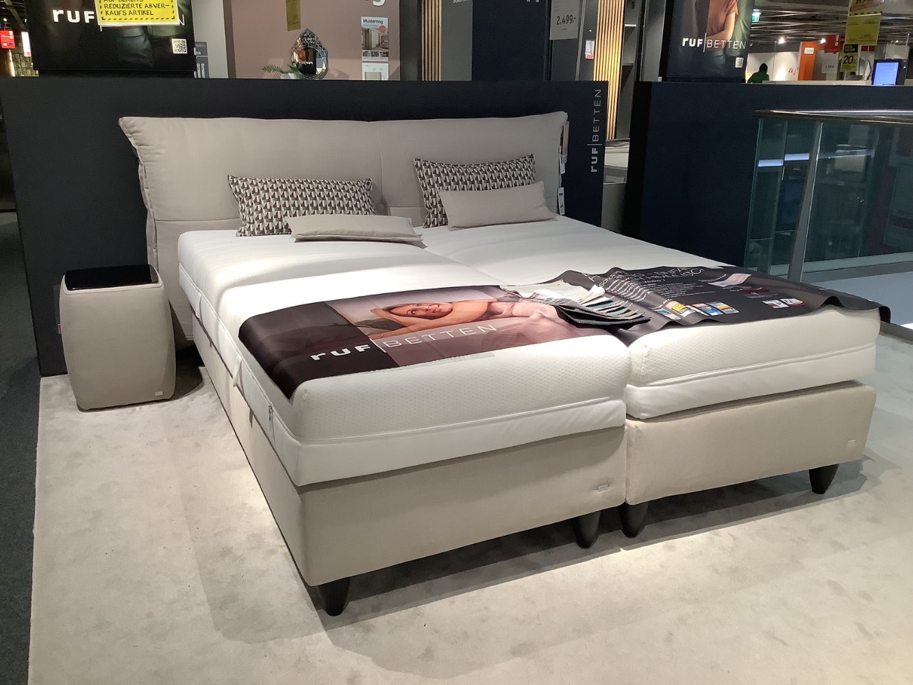 Boxspringbett Ruf XXXLutz Heilbronn Schlafzimmerabteilung