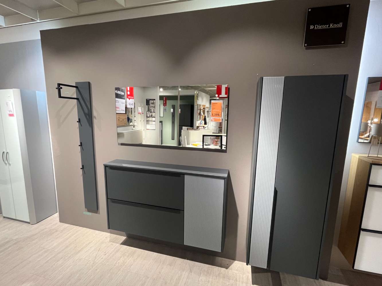 Garderobe Turin -EXKLUSIV-  Dieter Knoll