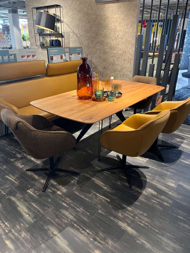 Möbel, Essgruppe Koinor Manilo Nussbaum, XXXLutz