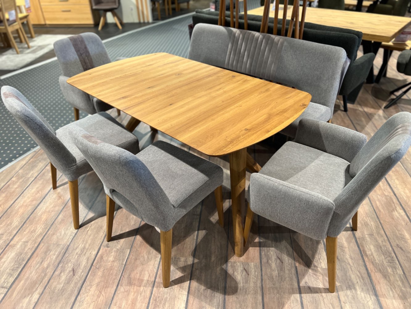 Tischgruppe Nantes/Anor