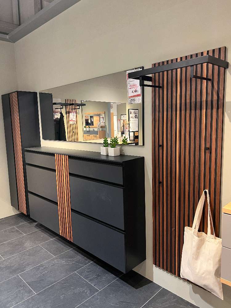 Garderobenkombi Punta