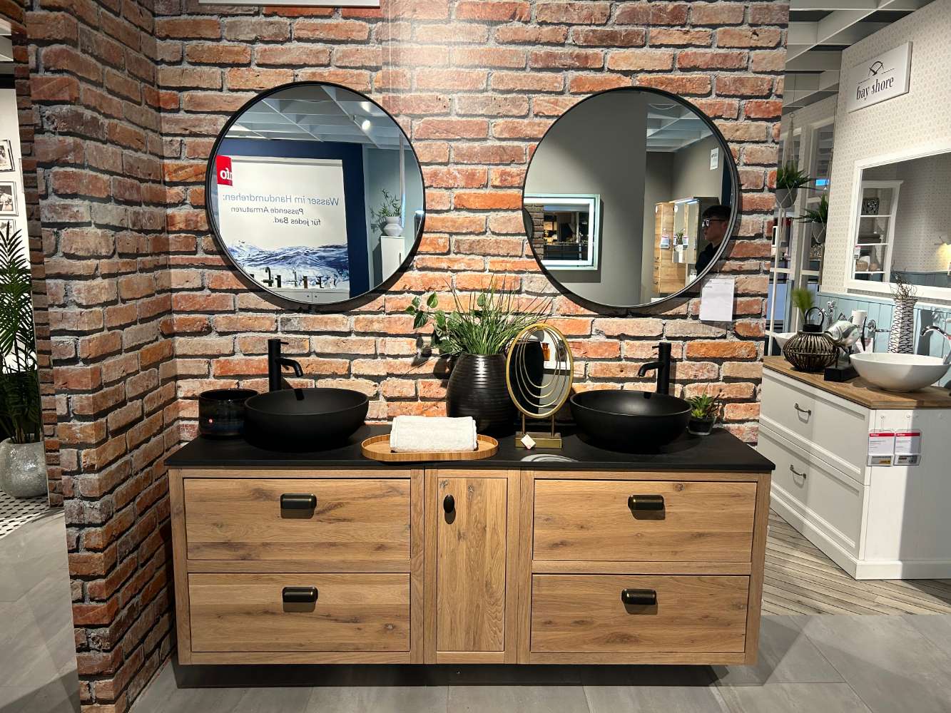 Badezimmerkombination