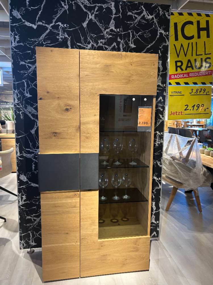 VOGLAUER VITRINE