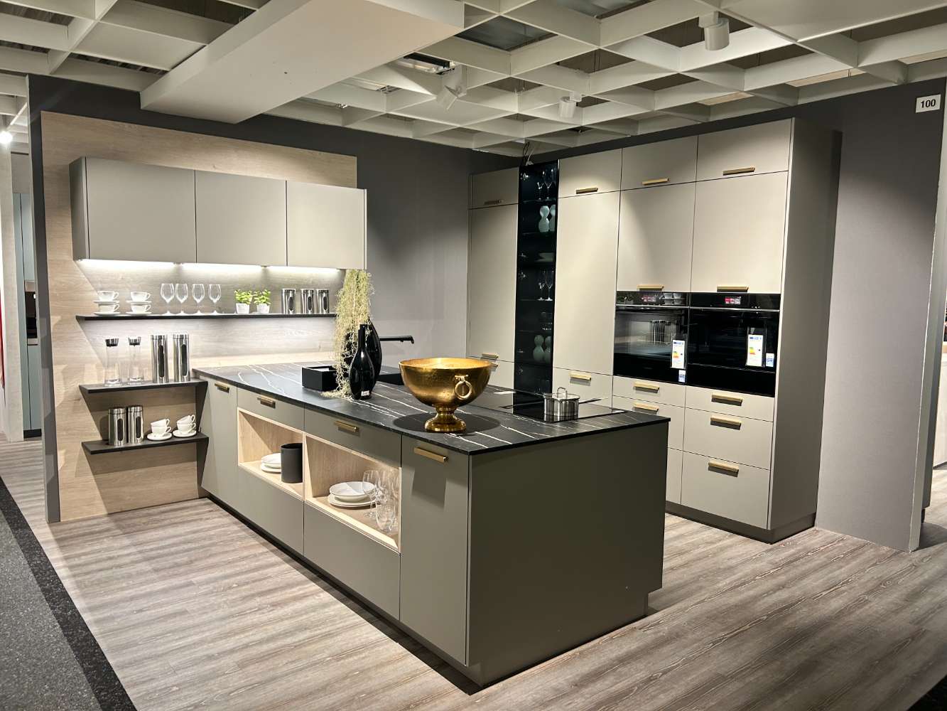 Einbauküche Easyt/8H-100