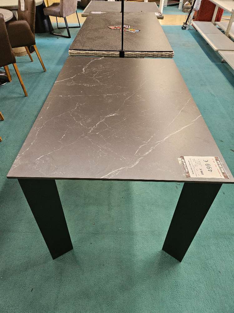 Gartentisch Keramik statt 899€