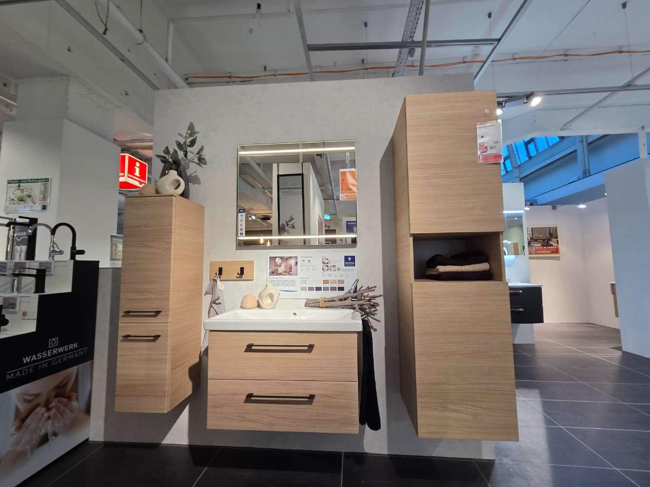 BADEZIMMER PELIPAL -PRAG-