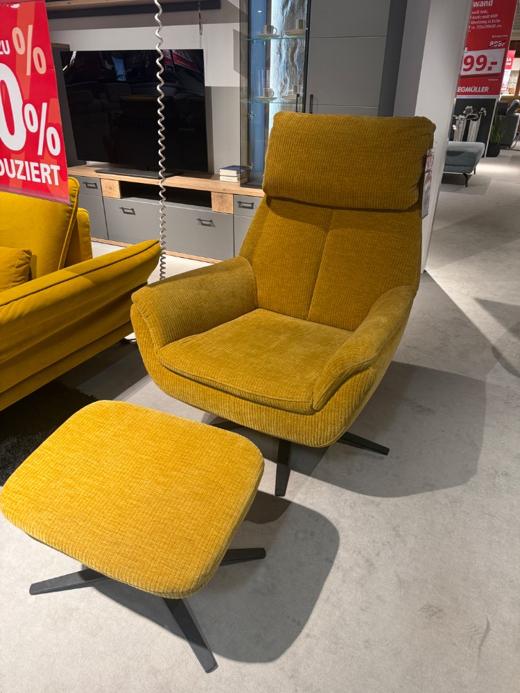 Sessel und Hocker „Cadiz“ von Megapol