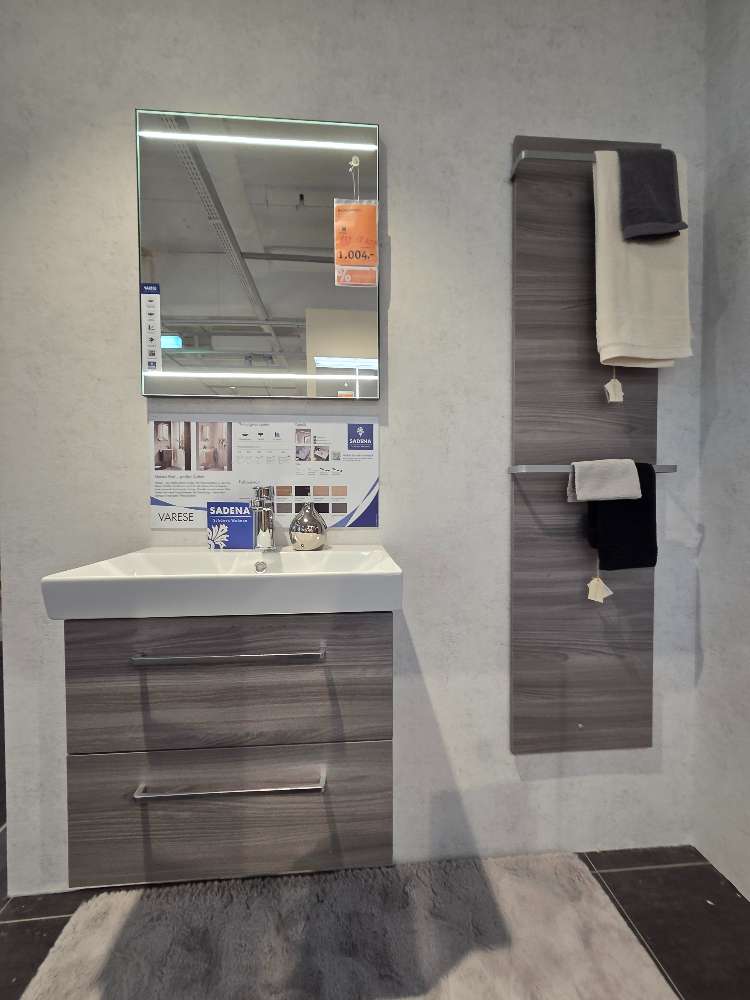 BADEZIMMER „VARESE“, XXXLUTZ MÖBEL
