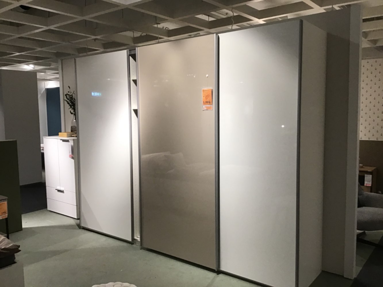 Schwebetürenschrank Multiflex