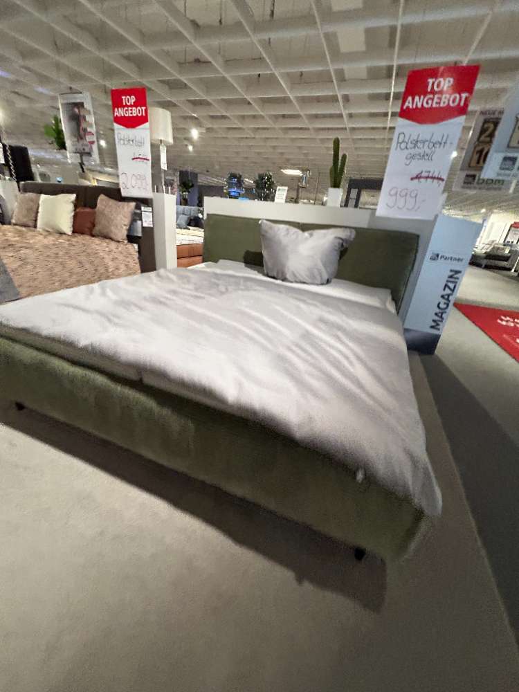 Polsterbett