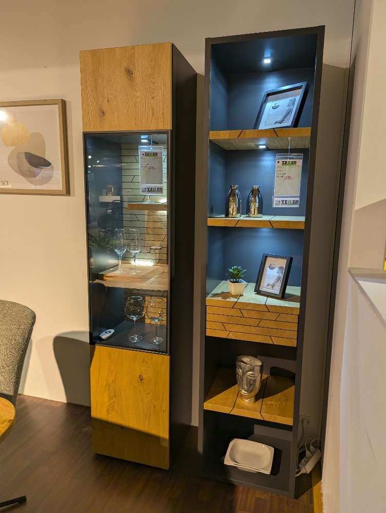 Vitrinenschrank Interliving 2108