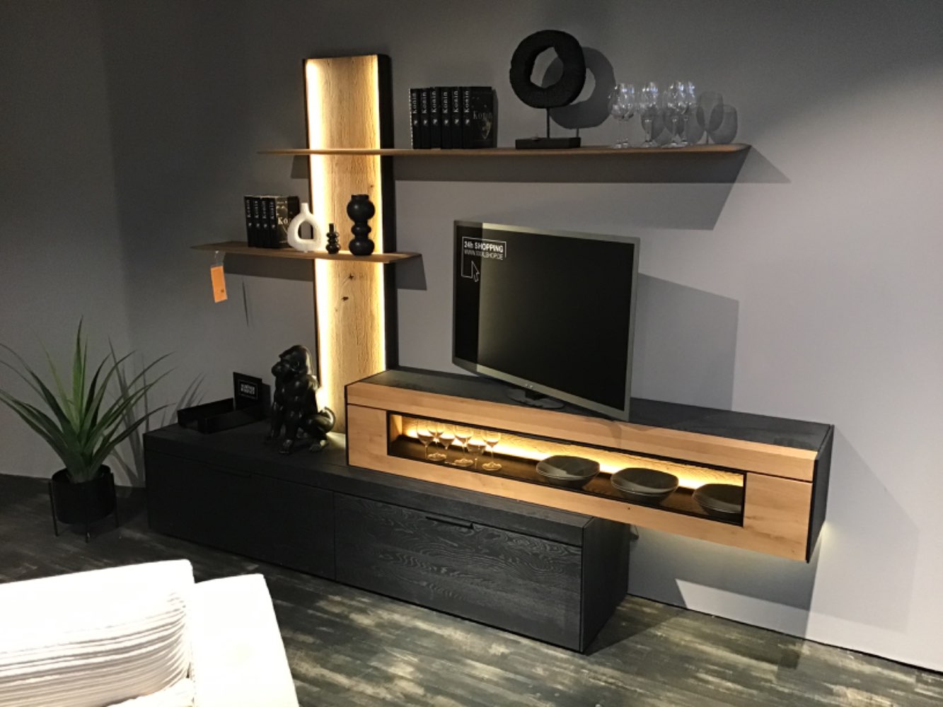 XXXLutz Ausstellungsstück Möbel Wohnwand Yoris Eiche anthrazit