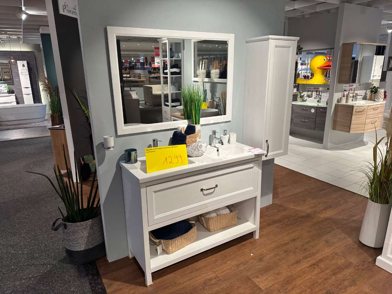 Waschtischunterschrank