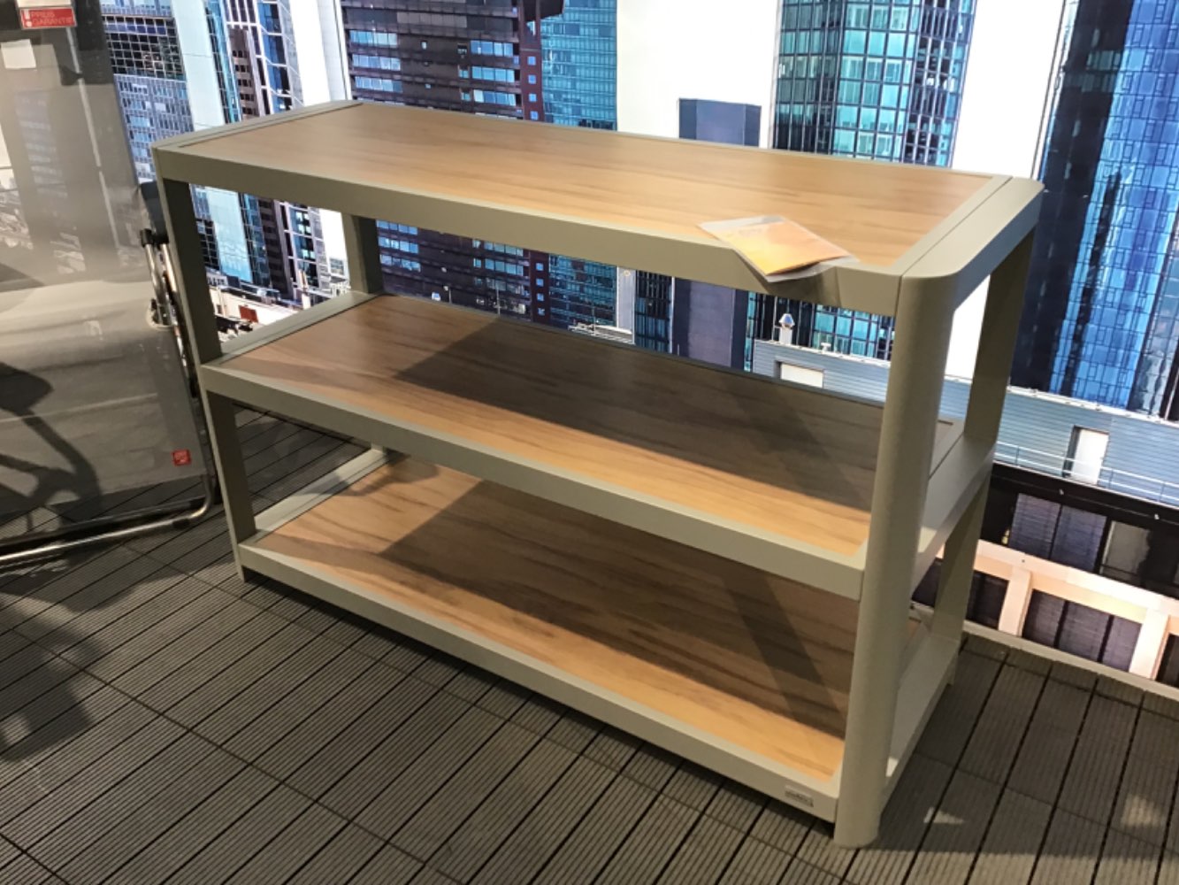 XXXLutz Ausstellungsstück Möbel Regal Otis Alu grau Holz natur