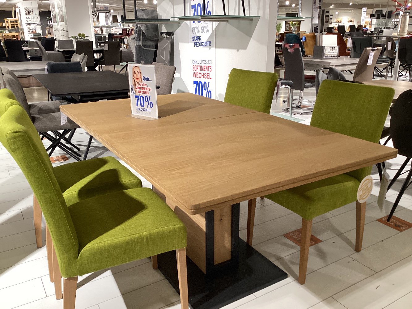 Esstisch Vito Lantana