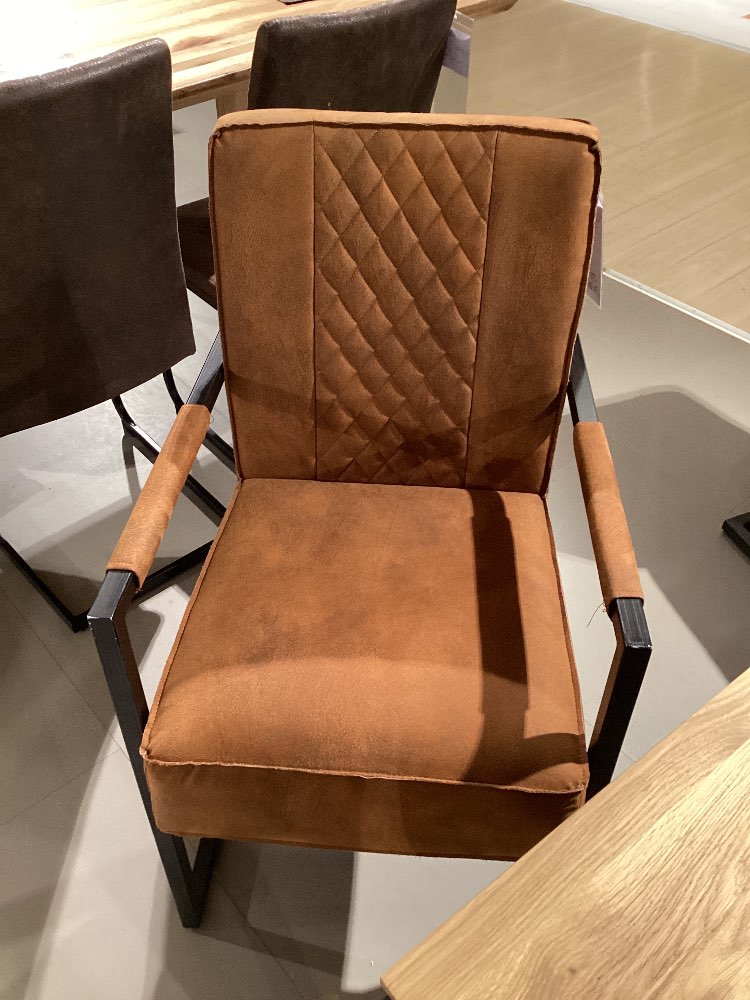 Freischwinger vito Beluan